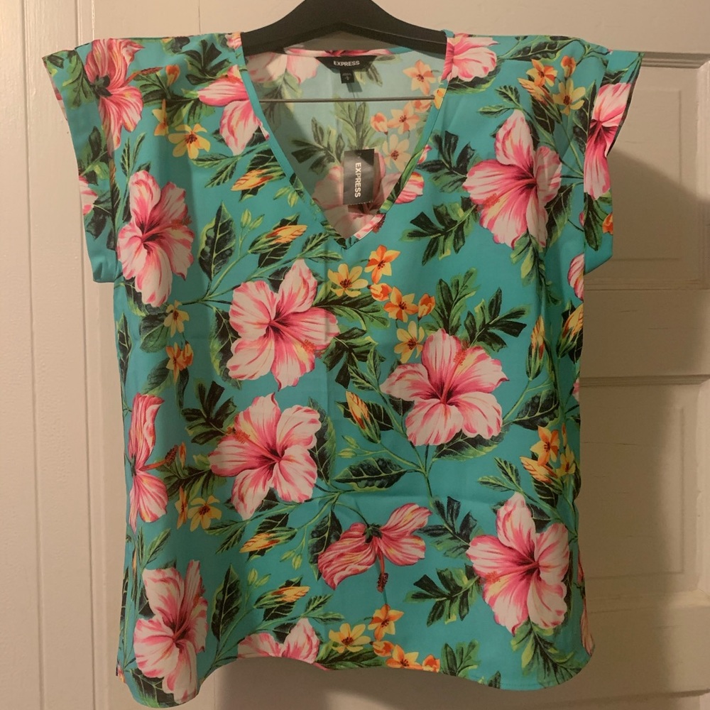 Floral v-neck crop top